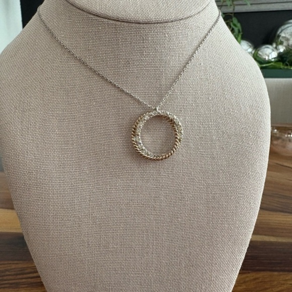 Vintage Avon Silver and Gold Double Ring Crystal Pendant Necklace - Picture 1 of 4